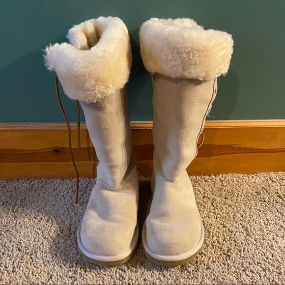 PERFECT ugg boots size 7 - Picture 2 of 8